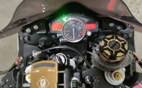 YAMAHA YZF-R6 2008 RJ16