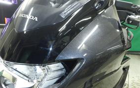 HONDA CB1300SB SUPER BOLDOR 2025 SC54