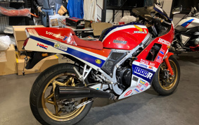 HONDA VF1000R 1989 SC16