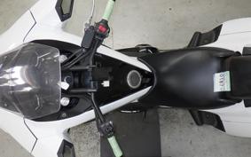 HONDA NM4 VULTUS -02 2015 RC82