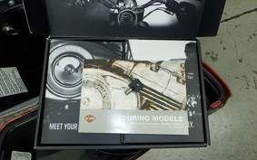 HARLEY FLTRX 1690 2013