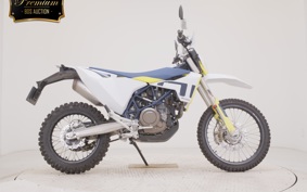 HUSQVARNA 701ED 2022