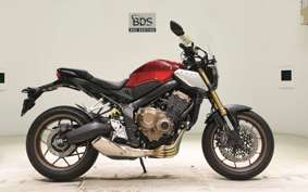 HONDA CB650R 2019 RH03