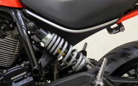 DUCATI SCRAMBLER SIXTY2 2018 KA00