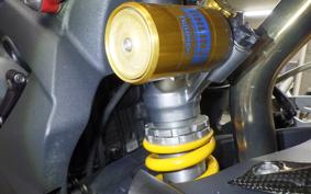 TRIUMPH DAYTONA 675 R 2011