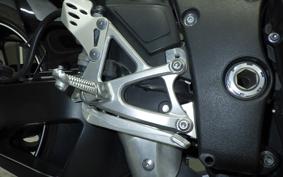 YAMAHA YZF-R1 2013