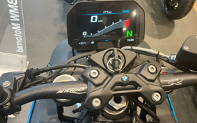 BMW S1000R 2025 0P31