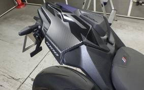 BMW M1000RR 2025