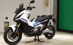 HONDA X-ADV 750 2026 RH21