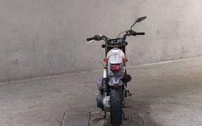 SUZUKI STREET MAGIC CA1LB