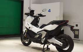 HONDA X-ADV 750 2025 RH21