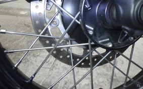 TRIUMPH BONNEVILLE T100 2018