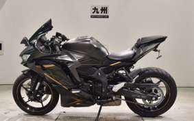 KAWASAKI ZX-25R ZX250E