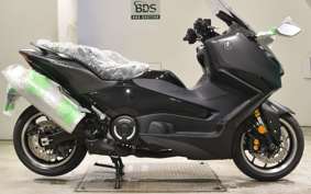 YAMAHA T-MAX 560 T 2026 SJ21J