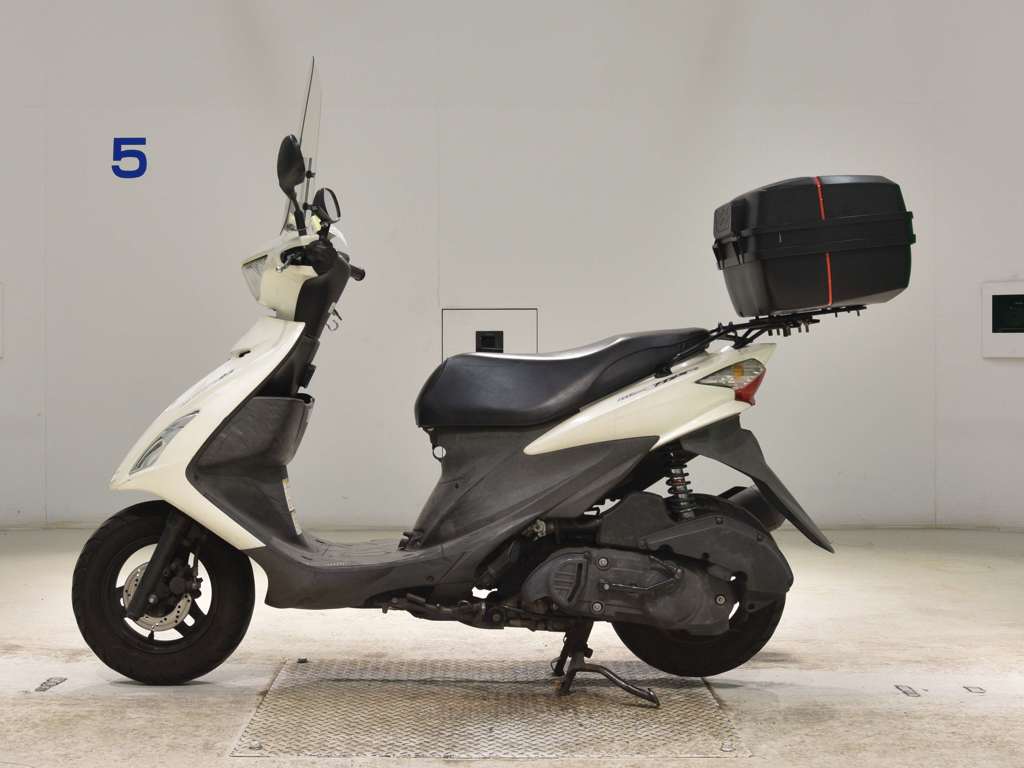 Фото Suzuki ADDRESS V125 S 2025 с японского аукциона