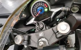 HONDA CBR250R MC41