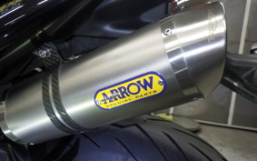 TRIUMPH STREET TRIPLE R 2011