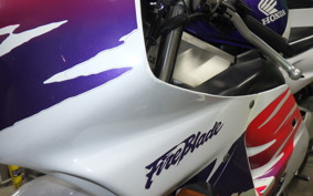 HONDA CBR250RR 2005 MC22
