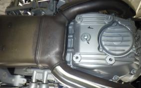 MOTO GUZZI V100マンデッロS 2025