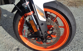 KTM 890 DUKE R 2022 TU940
