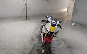 YAMAHA YZF R-3 2022 RH21J
