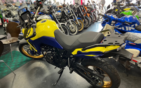 SUZUKI DL650 ( V-Strom 800 ) EM1BA