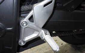 HONDA CBR650R E-Clutch 2025 RH17