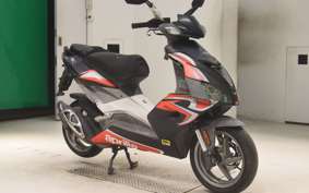 APRILIA SR50R