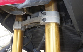 SUZUKI DL1000 ( V-Strom 1000 ) A