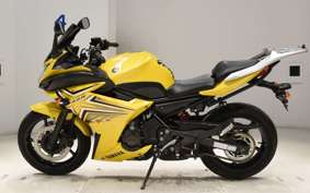 YAMAHA FAZER FZ6 R 2016