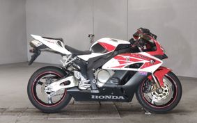 HONDA CBR1000RR SC57