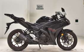 YAMAHA YZF-R3 2018 RH13J