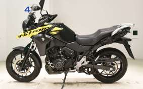 SUZUKI Vｽﾄﾛｰﾑ250 2007