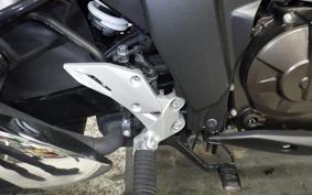 SUZUKI ｼﾞｸｻｰ250 ED22B