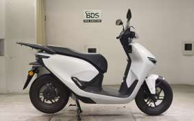 HONDA CUV:E 2020 EF18