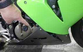 KAWASAKI ZX 10 NINJA R 2005 ZXT00C