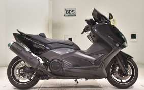 YAMAHA T-MAX 530 2013