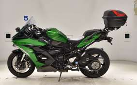 KAWASAKI NINJA H2 SX SE 2018 ZXT02A