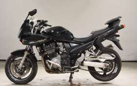 SUZUKI BANDIT 1200 S 2006 GV79A