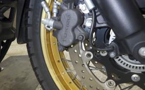 SUZUKI Vｽﾄﾛｰﾑ650XTA 2018 C733A