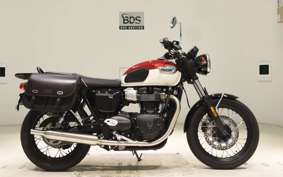 TRIUMPH BONNEVILLE T100 2023