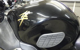 SUZUKI GSX-1300R HAYABUSA 2002