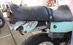 SUZUKI GSX-R400 GK71B