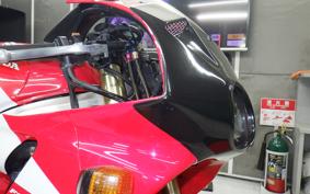 HONDA RVF400 2000 NC35