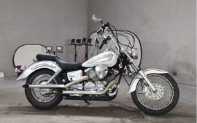 YAMAHA DRAGSTAR 250 VG02J