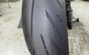 YAMAHA YZF-R1 2008