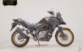SUZUKI DL650 ( V-Strom 650 ) XTA 2025 C733M