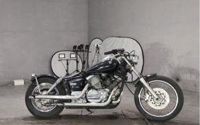 YAMAHA DRAGSTAR 250 VG02J