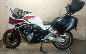 HONDA CB1300 SUPER  BOL DOR ABS 2019 SC54