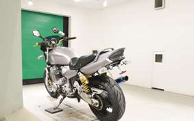 YAMAHA XJR1300 2018 RP01J